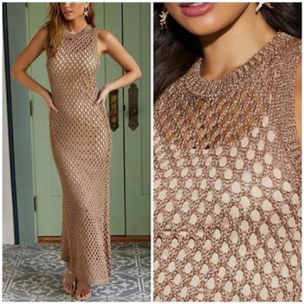 Sandy midi dress, size medium from Vici.